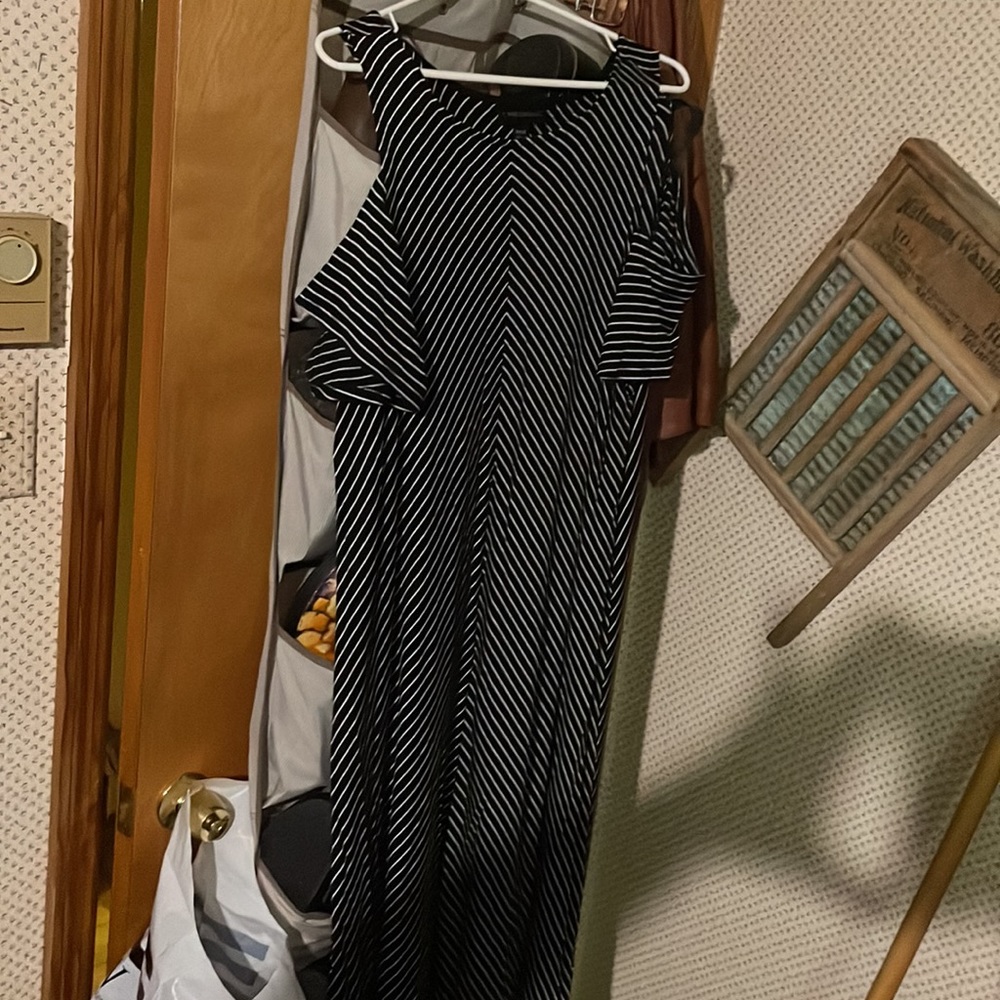 Lane Bryant maxi black and white size 18/20 with cold shoulders.